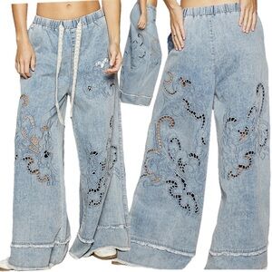 POL Wide leg embroidered cutout denim pants
